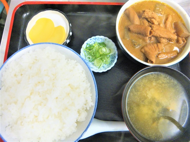 永井食堂のもつ煮画像引用